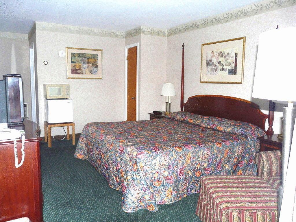 Knights Inn Lenox Extérieur photo
